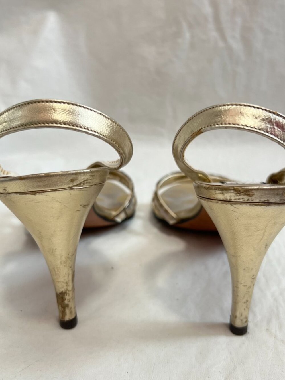 Vintage 70s Givenchy high heel sandals gold leather mirror size 7 slingback - Picture 4 of 13